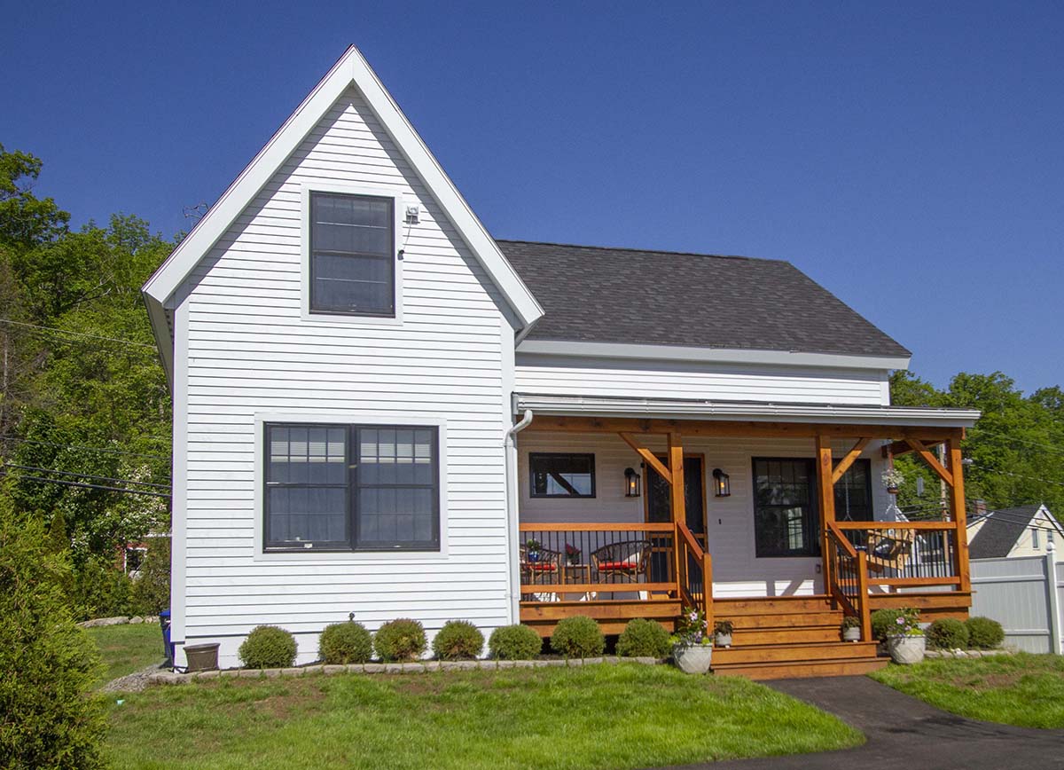 Custom Adirondack Hybrid Style - Coventry Log Homes