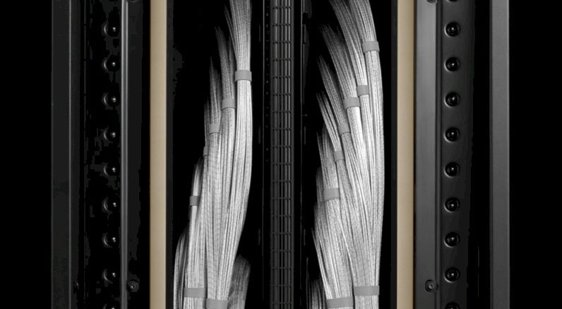 nvidia-gb200-nvl72-copper-cables